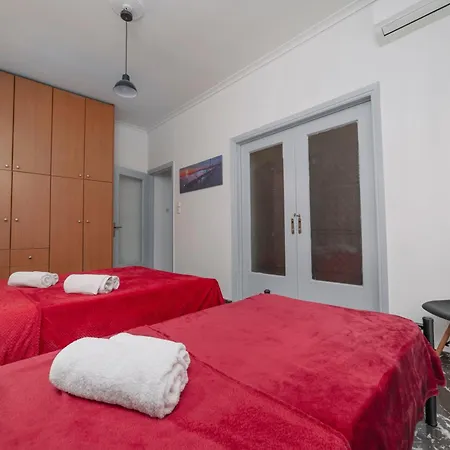 Local Urban Living 2Bd Apartment In Athens Exterior photo