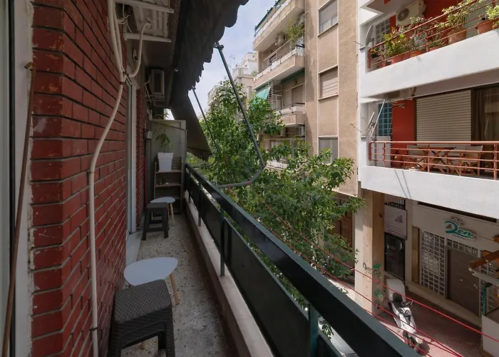 Local Urban Living 2Bd Apartment In Athens